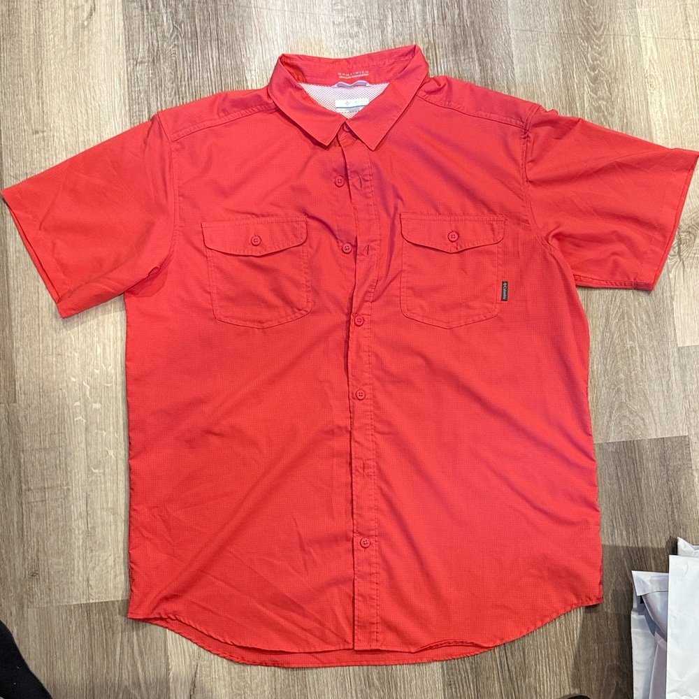 Men's Red Short Sleeve Button Down